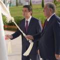 Пешвои миллат Эмомалӣ Раҳмон дар шаҳри Душанбе муассисаи таҳсилоти миёнаи умумии рақами 105-ро ифтитоҳ намуданд