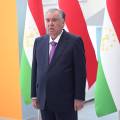 Пешвои миллат Эмомалӣ Раҳмон дар ноҳияи Данғара ба таври фосилавӣ бо рафти корҳои ободониву созандагӣ дар деҳаи Ғиҷовак шинос шуданд