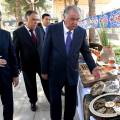 Сарвари давлат Эмомалӣ Раҳмон дар шаҳри Хуҷанд аз чойхонаи Сирдарё дидан намуданд